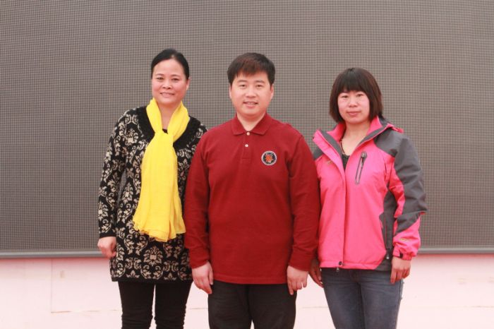 著名书法家崔琦,著名相声演员李然,王玥波,在北京三路通顺公棚与鸽友